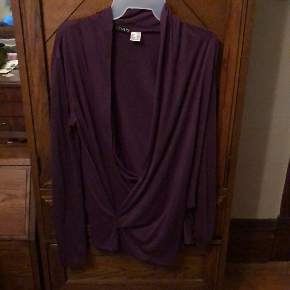 2 for $10🌻Venus Wrap Top